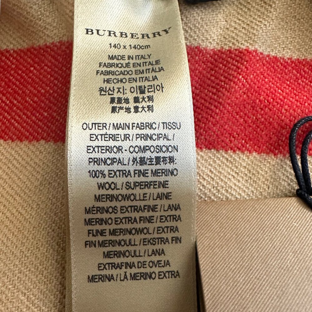 Burberry Charlotte Reversible Solid/House Check Wool Cape One Size - Picture 13 of 13